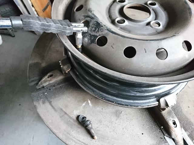 タイヤ交換 155/65R13 組換 バランス調整 糟屋郡 篠栗町 福岡市 飯塚