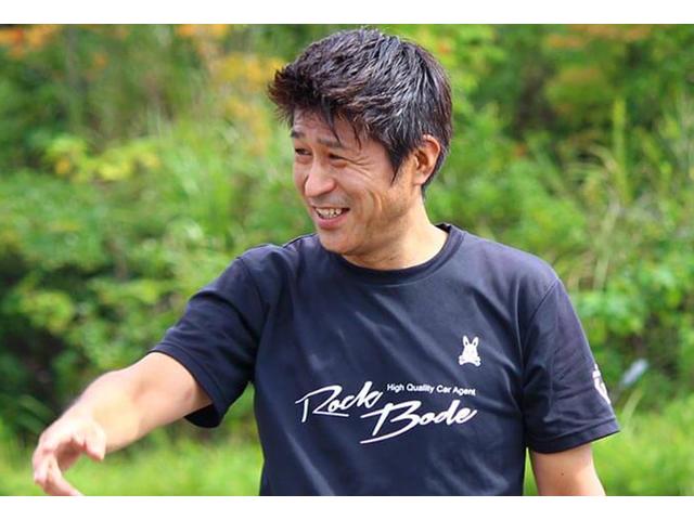 スタッフ紹介1