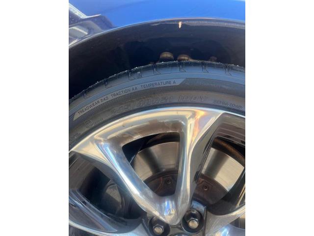 レクサス　ＬＣ　21インチタイヤ交換　大分市　別府市　由布市　竹田市　豊後大野市　臼杵市　日出町　津久見市　佐伯市　杵築市　国東市　のお客様も大歓迎です！