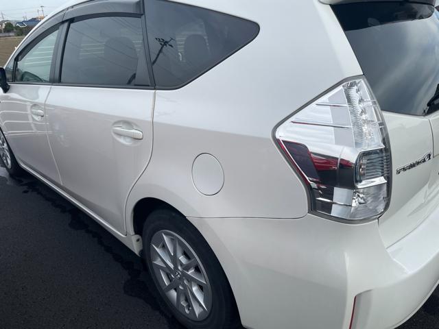 トヨタ　プリウスアルファ　車検　整備　車検見積もり　飯塚市　桂川町　田川市　嘉麻市　宮若市　篠栗町　須恵町　宇美町　福智町　直方市　小竹町、他地域のお客様もお任せ下さい！