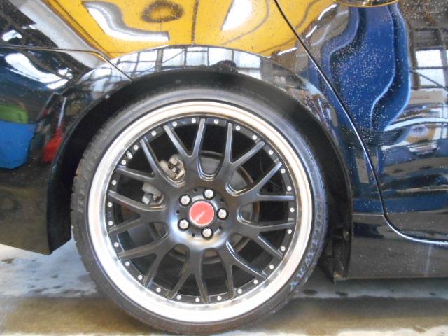 トヨタ　プリウス　車高調整