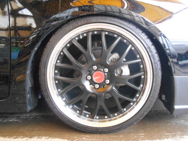 トヨタ　プリウス　車高調整