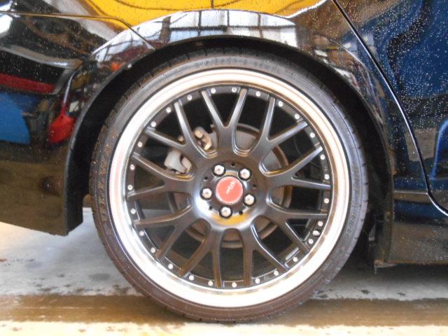トヨタ　プリウス　車高調整