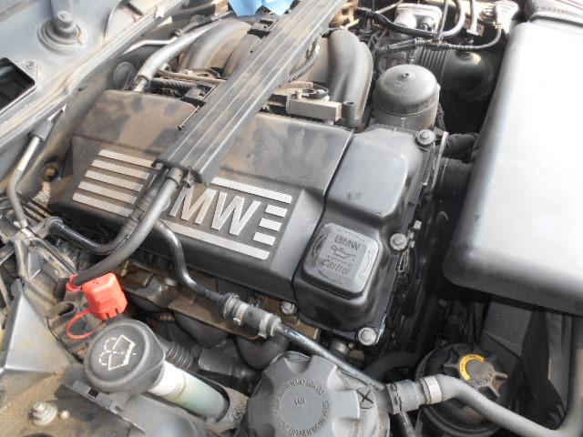 BMW 1シリーズ　オイル漏れ修理