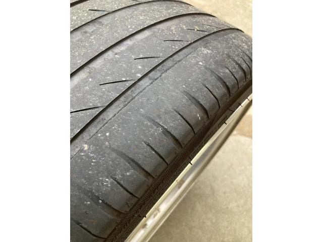 トヨタ　ｂＢ　ホイール・タイヤ交換　タイヤ取付け　タイヤ直送　カー用品　持込取付　福津市　古賀市　宗像市　新宮町　福岡市東区　岡垣町　遠賀町　芦屋町　水巻町　鞍手町　宮若市　直方市　北九州市八幡西区　他地域のお客様も大歓迎です！