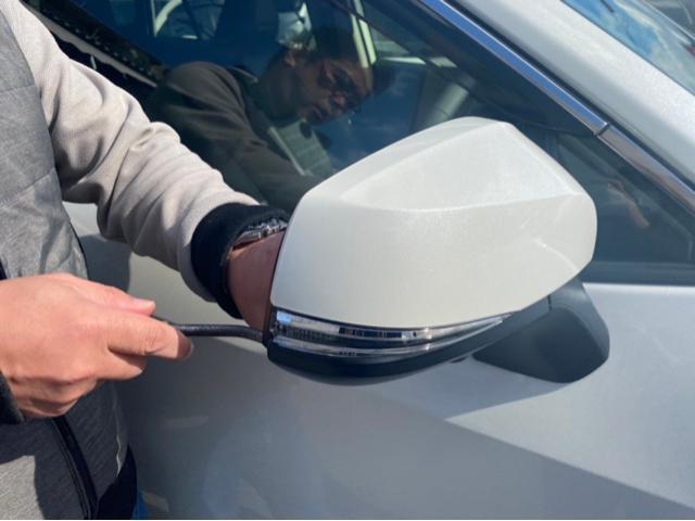 RAV４　ウェルカムランプLED化　持ち込み大歓迎！適合確認お気軽にお問い合わせ下さい！