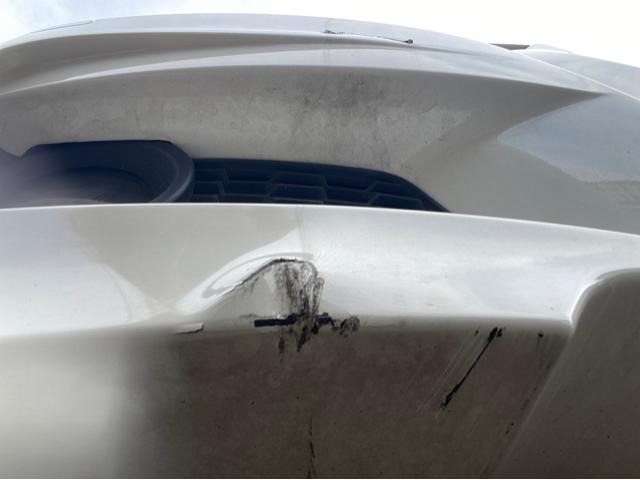 BMW  320d フロントバンパー&リアバンパー補修塗装　輸入車OK！　小さなひっかき傷から大きなえぐれ傷まで　板金修理もオートアローズにお任せください！