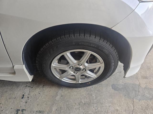 ホンダ　フリードハイブリッド　持ち込みスタットレスタイヤ4本交換