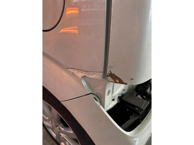 スズキ　ワゴンＲ　左リアフェンダー バックドア キズ・へこみ 直し