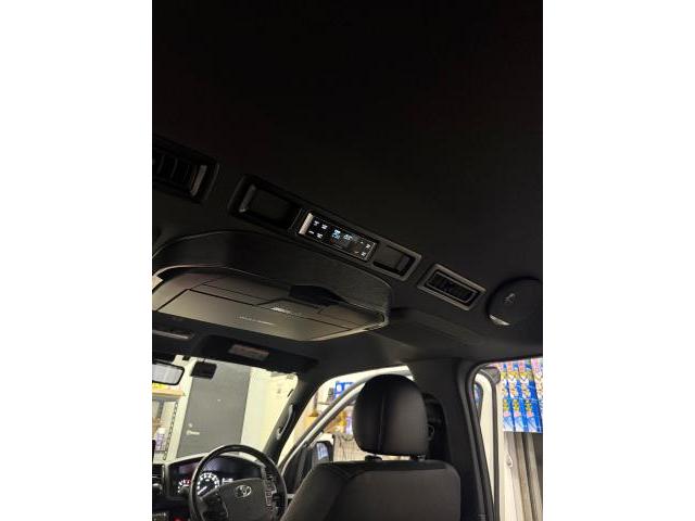 ハイエース　リアオートエアコンコントローラー取り付け　那珂川市　福岡市　南区　早良区　城南区　博多区　中央区　西区　東区　春日市　大野城市　太宰府市　筑紫野市　糸島市　他地域のお客様も大歓迎です！