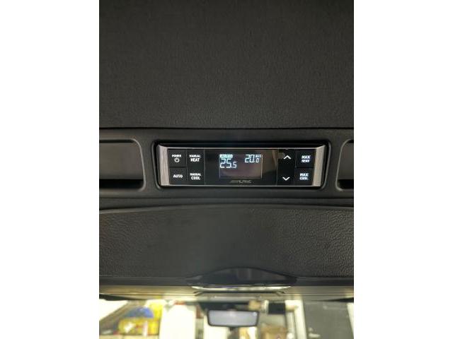 ハイエース　リアオートエアコンコントローラー取り付け　那珂川市　福岡市　南区　早良区　城南区　博多区　中央区　西区　東区　春日市　大野城市　太宰府市　筑紫野市　糸島市　他地域のお客様も大歓迎です！