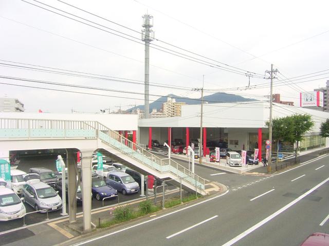 ホンダカーズ福岡　八幡穴生店（認定中古車取扱店）