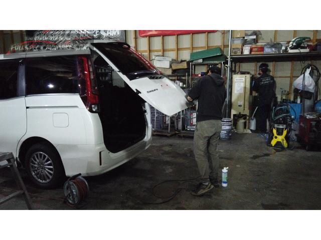 エスクァイアＨＶを現車確認無し出品票のみで引っ張っていました　商品車にします　中編　大分県　福岡県　熊本県　長崎県　宮崎県　鹿児島県　山口県　広島県　香川県　愛媛県　大分県大分市　福岡県福岡市　熊本県熊本市　佐賀県佐賀市　　大分県日田市大分