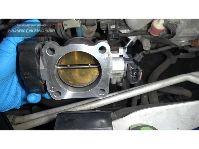 群馬県から　ハイエース　KDH211K　タイヤ変形　ブーストかからない　オイル交換　スロットルスペーサー　大分県　福岡県　熊本県　長崎県　宮崎県　鹿児島県　山口県　広島県　愛媛県　大分県大分市　福岡県福岡市　大分県日田市　ＳＯＤ－１