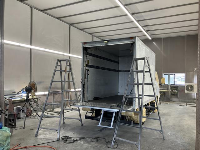 ミナトオートモービル10