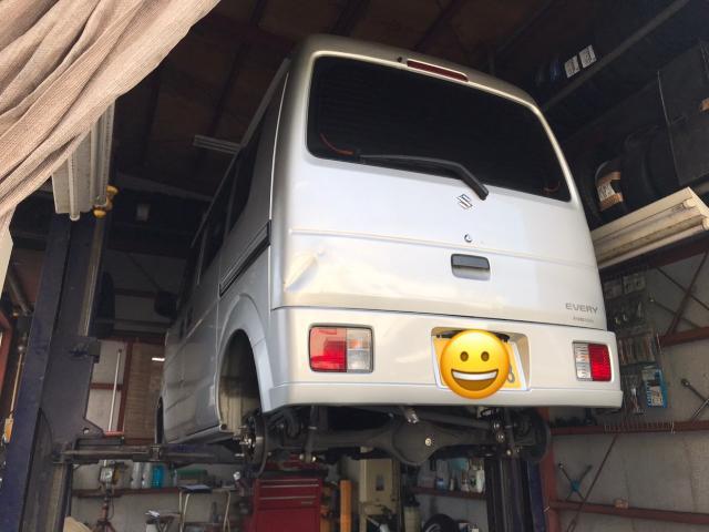 エブリィ 車検 整備 交換 ハイマウントストップランプ エンジンオイル オイルエレメント エアーエレメント プラグ カーアクト大分 大分市 修理 車買取 車廃車 大分市山津町 大分市小池原 大分市乙津 大分市金池 大分市府内 大分市横尾