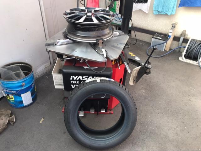 ホンダ　Ｎ－ＢＯＸカスタム　ホイール　持ち込み　タイヤ　車　交換　高価　アマゾン　買取　楽天　廃車　エアーエレメント　事故　バッテリー　故障　ワイパーゴム　大分　レッカー搬送　カーアクト大分　修理　キズ　ヘコミ　