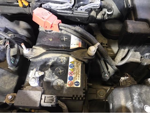 ホンダ　Ｎ－ＢＯＸカスタム　ホイール　持ち込み　タイヤ　車　交換　高価　アマゾン　買取　楽天　廃車　エアーエレメント　事故　バッテリー　故障　ワイパーゴム　大分　レッカー搬送　カーアクト大分　修理　キズ　ヘコミ　