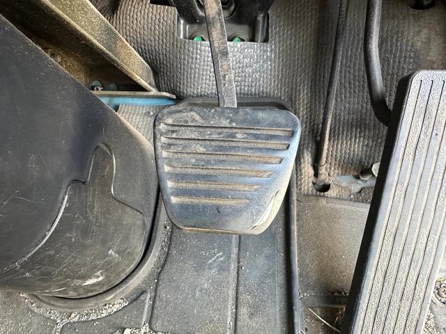 いすゞ　エルフトラック　車検　整備　車　大分　高価　カーアクト大分　買取　修理　廃車　持ち込み　事故　タイヤ　故障　交換　不動車　アマゾン　楽天　レッカー搬送　ドライブレコーダー　フロントガラス