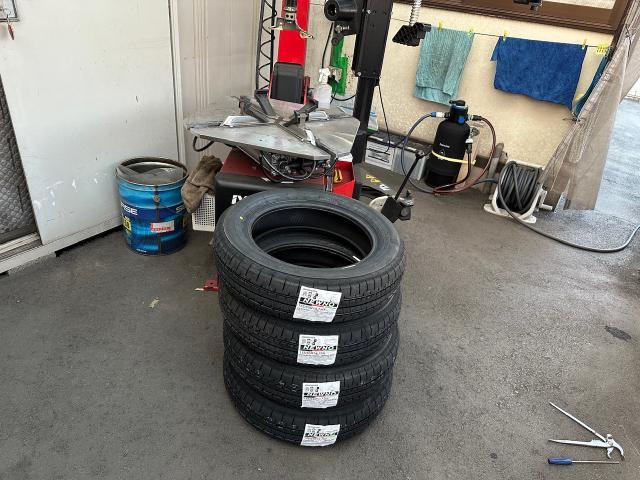 ダイハツ　ムーヴ　ホイール・タイヤ交換　持ち込み　大分　カーアクト大分　車　修理　買取　廃車　ドライブレコーダー