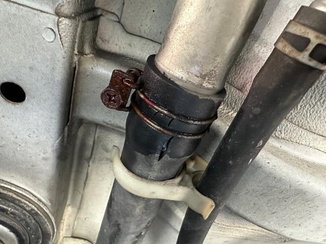 スズキ　アルト　ガソリン　漏れ　修理　大分　カーアクト大分　持ち込み　タイヤ　交換　アマゾン　車　高価　買取　廃車　事故