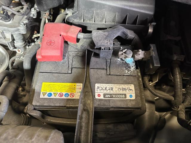 トヨタ　ヴェルファイア　持ち込み　バッテリー　交換　取付　大分　車　カーアクト大分　高価　修理　買取　キズ　廃車　ヘコミ　事故　ドライブレコーダー　故障　フロントガラス　不動車　レッカー搬送　スタッドレスタイヤ　エアコンフィルター