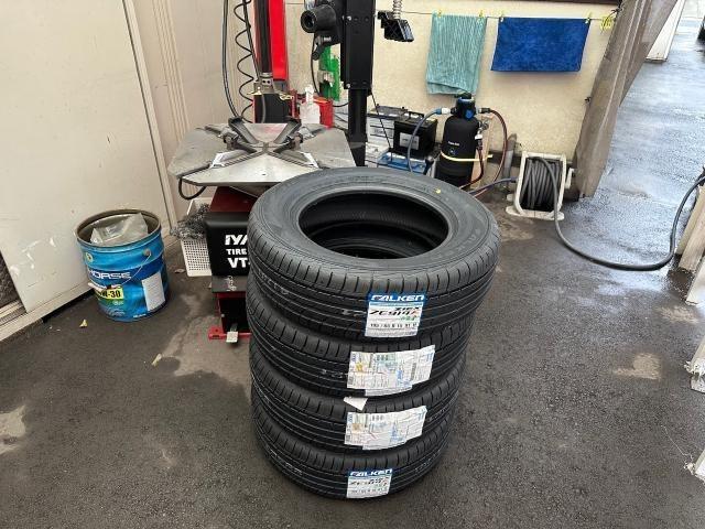 トヨタ　プリウス　ホイール　持ち込み　タイヤ　交換　大分　車　カーアクト大分　高価　ドライブレコーダー　買取　バッテリー　廃車　アマゾン　事故　楽天　故障　フロントガラス　不動車　車検　パンク　整備