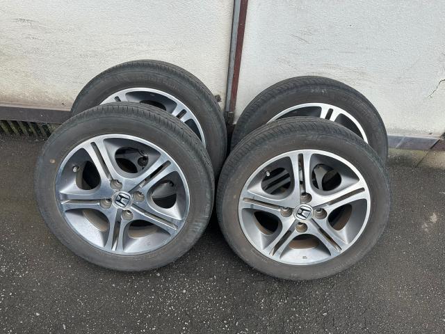 ホンダ　ゼストスパーク　ホイール　持ち込み　タイヤ　交換　アマゾン　車　レンタカー　買取　レッカー搬送　廃車　カーアクト大分　事故　バッテリー　修理　ドライブレコーダー　取り付け　