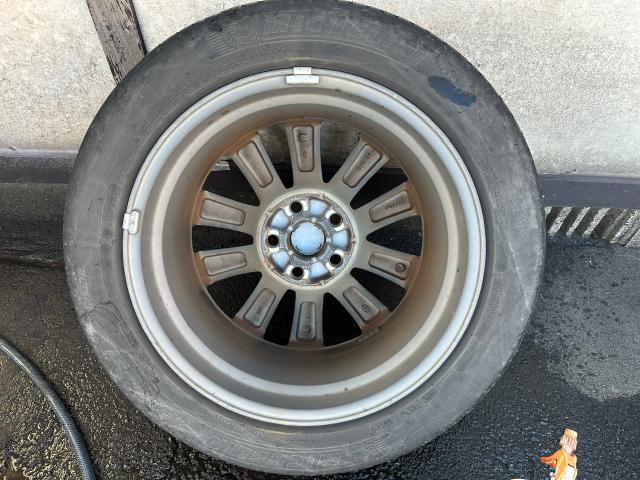 トヨタ　クラウン　ホイール　タイヤ　交換　持ち込み　カーアクト大分　修理　車　レッカー搬送　買取　バッテリー　廃車　キズ　事故　ヘコミ　故障　ドライブレコーダー　不動車　