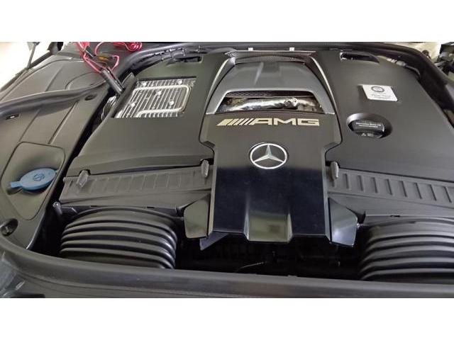 メルセデスＡＭＧ　Ｓクラス　ブレーキパッド交換作業