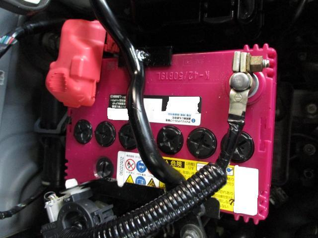 ミライース　ガソリン車用(オイル交換)　オイルフィルター交換　エアコンフィルター交換　バッテリー交換　北九州市　小倉南区　修理