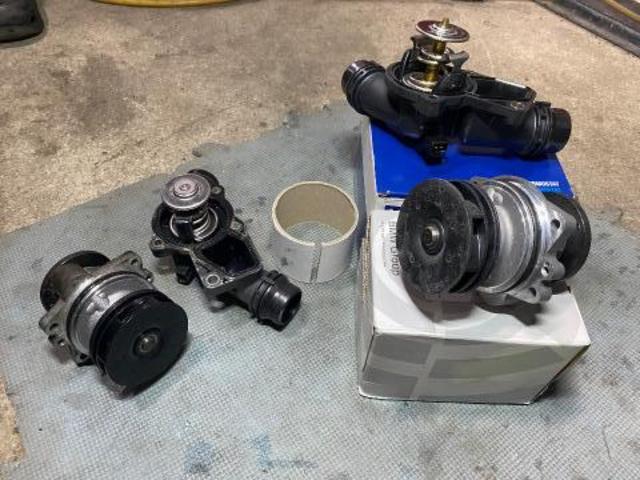 BMW Z4 ウォーターポンプ交換 サーモスタット交換 オイル交換 メンテナンス・日常点検 整備 大野城市 春日市 筑紫野市 太宰府市 福岡市 南区 博多区 中央区 城南区 福岡 佐賀 長崎 大分 熊本 鹿児島 宮崎 九州