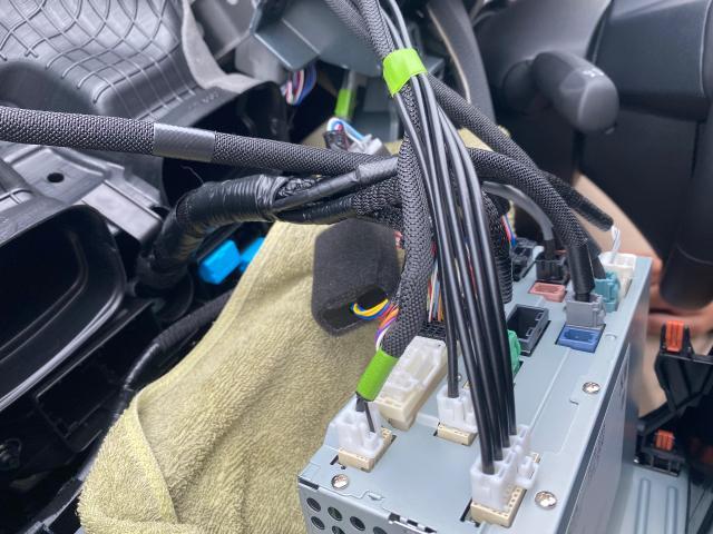 トヨタ カローラツーリング TVキャンセラー取り付け その他電装系取付 整備 大野城市 春日市 筑紫野市 太宰府市 福岡市 南区 博多区 中央区 城南区 福岡 佐賀 長崎 大分 熊本 鹿児島 宮崎 九州