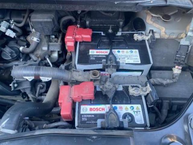 日産　セレナ ハイブリッド 持ち込み バッテリー交換その他電装系取付  整備 大野城市 春日市 筑紫野市 太宰府市 福岡市 南区 博多区 中央区 城南区 福岡 佐賀 長崎 大分 熊本 鹿児島 宮崎 九州