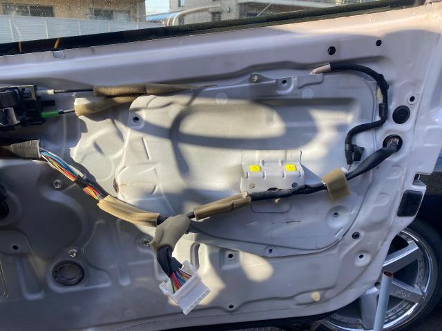 トヨタ　ハイエースバン　レギュレター交換 電装系修理 整備 大野城市 春日市 筑紫野市 太宰府市 福岡市 南区 博多区 中央区 城南区 福岡 佐賀 長崎 大分 熊本 鹿児島 宮崎 九州