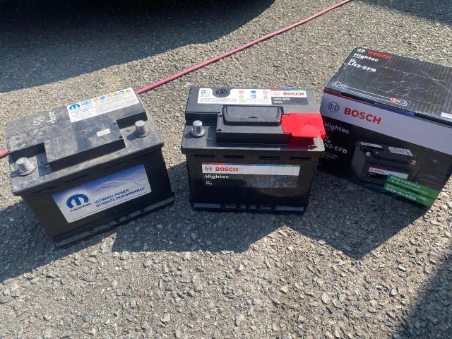 クライスラー・ジープ　ジープ・レネゲード　メンテナンス・日常点検 バッテリー交換 整備 大野城市 春日市 筑紫野市 太宰府市 福岡市 南区 博多区 中央区 城南区 福岡 佐賀 長崎 大分 熊本 鹿児島 宮崎 九州