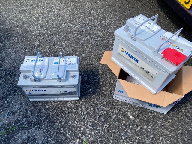 フォルクスワーゲン　トゥアレグ 持ち込みバッテリー交換　その他電装系取付 整備 大野城市 春日市 筑紫野市 太宰府市 福岡市 南区 博多区 中央区 城南区 福岡 佐賀 長崎 大分 熊本 鹿児島 宮崎 九州
