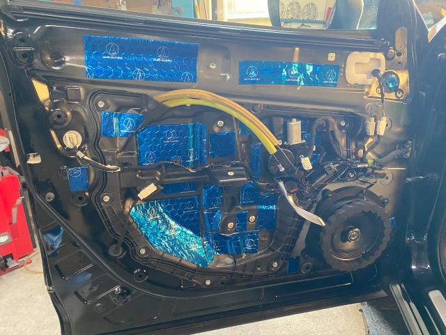 マツダ　ＣＸ－５　デッドニング リアスピーカー交換 整備 大野城市 春日市 筑紫野市 太宰府市 福岡市 南区 博多区 中央区 城南区 福岡 佐賀 長崎 大分 熊本 鹿児島 宮崎 九州