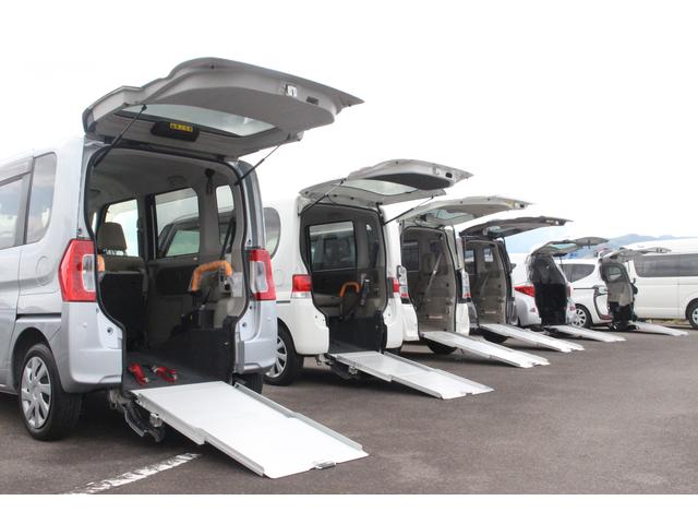 (株)フジカーズジャパン 鳥栖店 福祉車輌(1枚目)