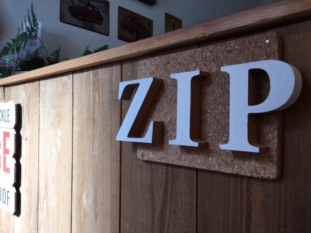 ZIP合同会社(4枚目)