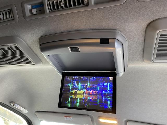 ハイエース　ワイド　ベッドキット　フィリップダウン　ツインモニター　ドライブレコーダー前後タイプ　200系　那珂川市・福岡市博多区、南区、城南区、早良区、西区、東区、中央区・春日市・大野城市・太宰府市・筑紫野市、他地域のお客様も大歓迎です！