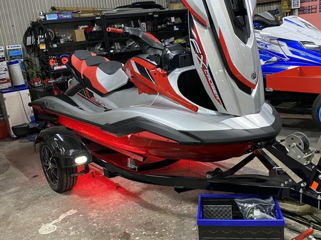 FX cruiser　SVHO　８インチ　スピーカーBOX　マリンジェット　キッカー　アンプ取付　塗装　那珂川市・福岡市博多区、南区、城南区、早良区、西区、東区、中央区・春日市・大野城市・太宰府市・筑紫野市、他地域のお客様も大歓迎です！
