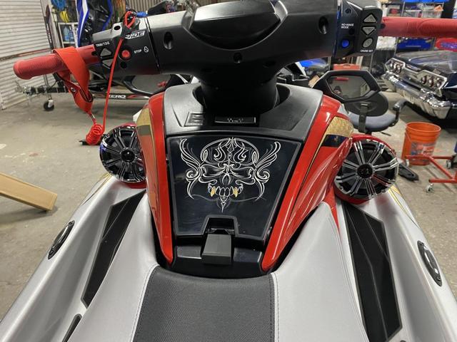 FXcruiserSVHO　マリンジェット　カスタム　シルバーリーフ　ゴールドリーフ　ピンストライプ　珂川市・福岡市博多区、南区、城南区、早良区、西区、東区、中央区・春日市・大野城市・太宰府市・筑紫野市、他地域のお客様も大歓迎です！