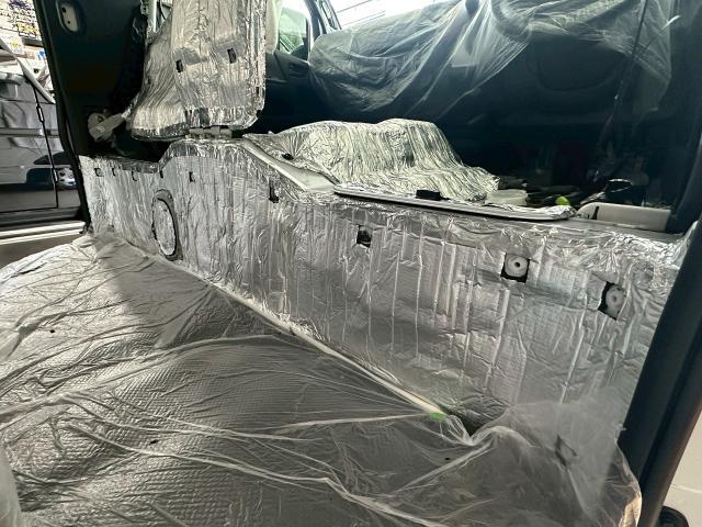 ﾄﾖﾀ ﾊｲｴｰｽ 断熱 ｵｰﾃﾞｨｵ ｼｰﾄｶﾊﾞｰ ﾊﾞｯﾃﾘｰ ｵｲﾙ 輸入車取付 取り付け 車検 持込 持ち込み ﾃﾞｯﾄﾞﾆﾝｸﾞ 構造変更 福岡市 中央区 博多区 南区 西区 東区 天神 那の津 ｶｽﾀﾑ