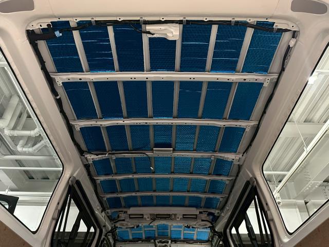 ﾄﾖﾀ ﾊｲｴｰｽ 断熱 ｵｰﾃﾞｨｵ ｼｰﾄｶﾊﾞｰ ﾊﾞｯﾃﾘｰ ｵｲﾙ 輸入車取付 取り付け 車検 持込 持ち込み ﾃﾞｯﾄﾞﾆﾝｸﾞ 構造変更 福岡市 中央区 博多区 南区 西区 東区 天神 那の津 ｶｽﾀﾑ