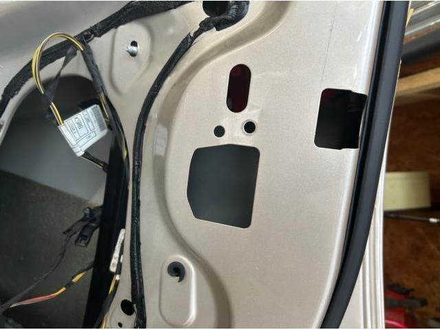 BMW 3ｼﾘｰｽﾞ ﾍﾞﾝﾂ ｱｳﾃﾞｨ ﾄﾞｱﾛｯｸ 交換 取付 取り付け 車検 持込 持ち込み ﾃﾞｯﾄﾞﾆﾝｸﾞ 構造変更 福岡市 中央区 博多区 南区 西区 東区 天神 那の津 ｶｽﾀﾑ