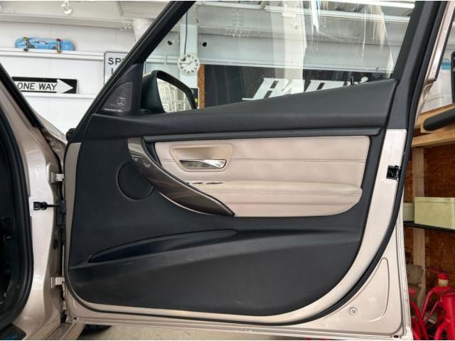 BMW 3ｼﾘｰｽﾞ ﾍﾞﾝﾂ ｱｳﾃﾞｨ ﾄﾞｱﾛｯｸ 交換 取付 取り付け 車検 持込 持ち込み ﾃﾞｯﾄﾞﾆﾝｸﾞ 構造変更 福岡市 中央区 博多区 南区 西区 東区 天神 那の津 ｶｽﾀﾑ