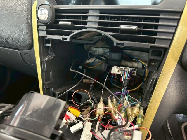 ﾏﾂﾀﾞ RX-8 RX-7 ｽｶｲﾗｲﾝ GT-R ﾍﾞﾝﾂ ｱｳﾃﾞｨ ﾅﾋﾞ 交換 取付 取り付け 車検 持込 持ち込み ﾃﾞｯﾄﾞﾆﾝｸﾞ 構造変更 福岡市 中央区 博多区 南区 西区 東区 天神 那の津 ｶｽﾀﾑ