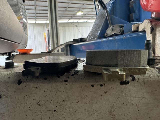 レネゲード　低ダストパッド　ファンベルト　エアコンフィルター　交換　メンテナンス　輸入車・国産車修理　車検　整備　中古車販売　スタイルアート　福岡県　北九州市他地域のお客様も大歓迎です！ 