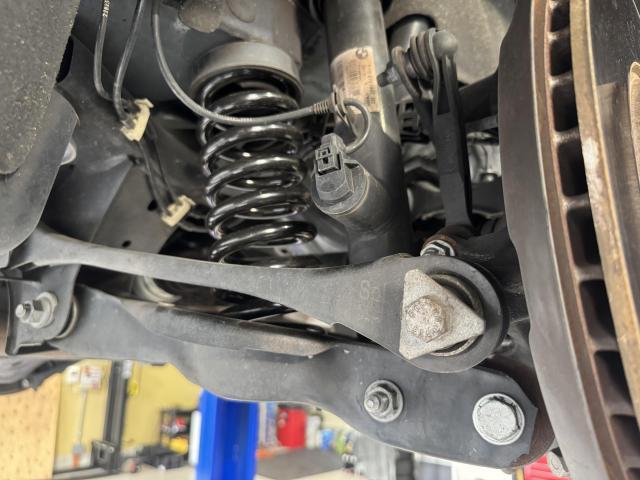 ＢＭＷ　３シリーズ　F31　アイバッハ　ダウンサス　エンジンオイル交換　輸入車　北九州市　整備　メンテナンス　小倉南区　門司区　小倉北区　他地域のお客様も大歓迎です！ 
